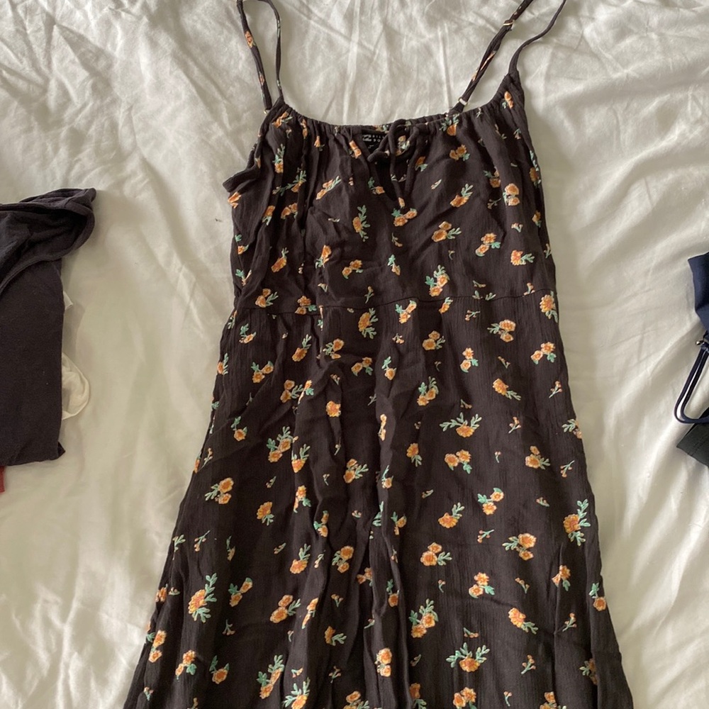 Billabong floral dress size s